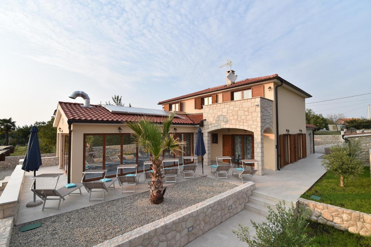 Villa Muskatel -With Heated Pool Brzac Exterior foto