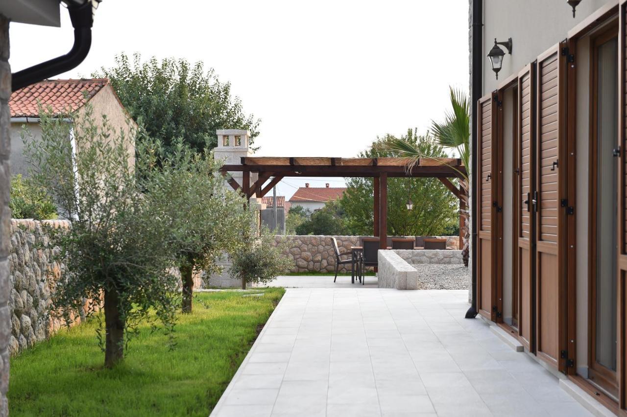 Villa Muskatel -With Heated Pool Brzac Exterior foto